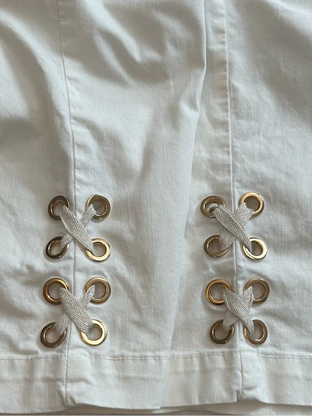 Paola Prata Cropped Wide Leg Grommet Embellished Jeans SZ IT 38 US 0 White